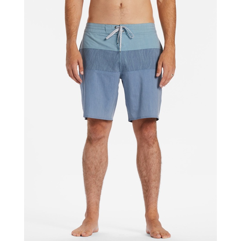 Tribong LT Boardshorts