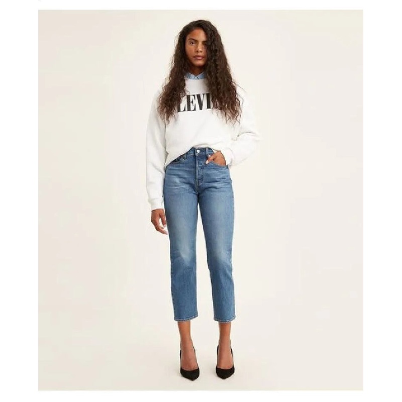 Wedgie Fit Straight Jeans