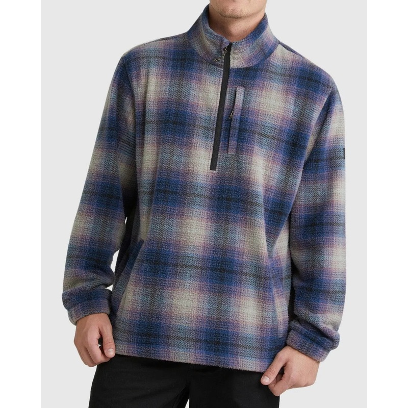 Boundary Mock Neck