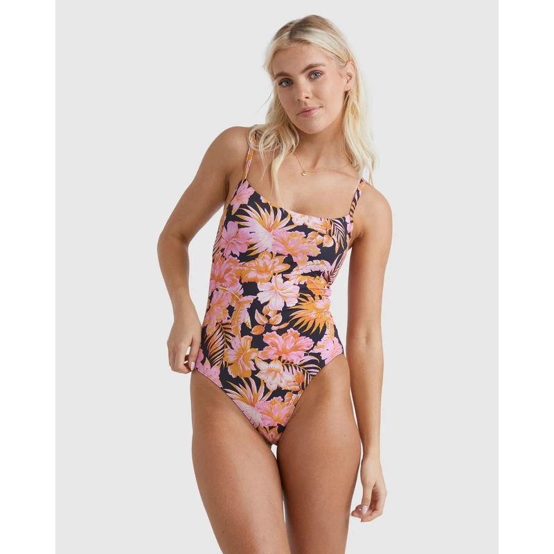 Copacabana Mia Dd One Piece