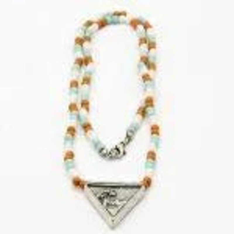 Retro Beaded Pendant W/ Chunky Wave Comp