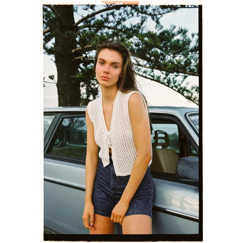 Seashell Knit Vest