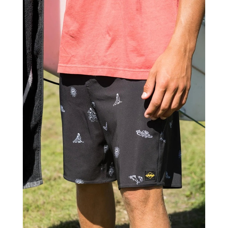 Destination Lo Tide Boardshorts