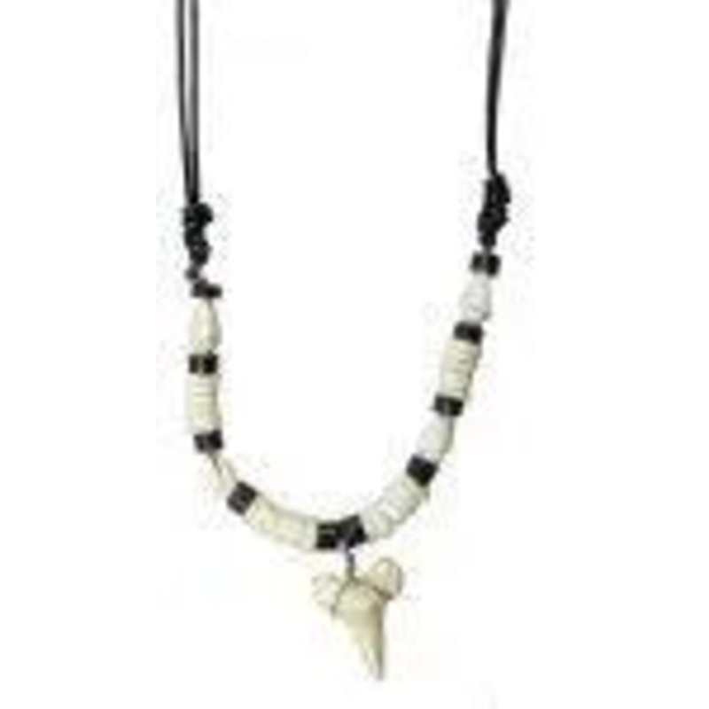 Blk Resin Shark Tooth Adjustable Choker W/ Seashells