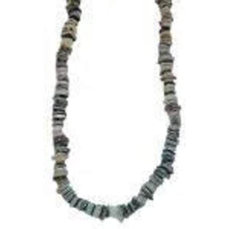 Square Cut Shell Choker
