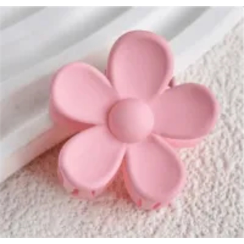 SMALL PASTEL PINK DAISY HAIR CLIP