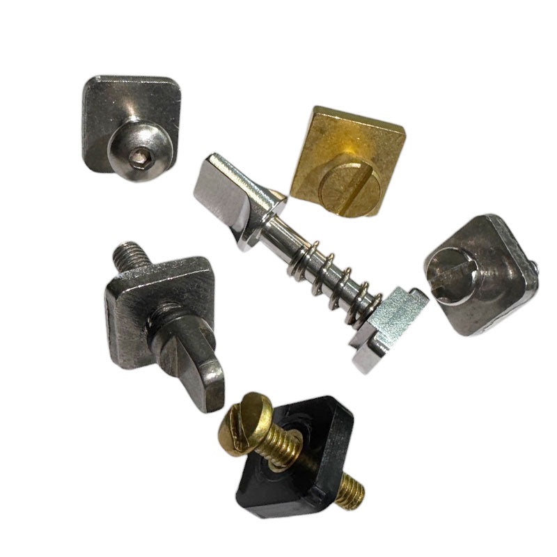 Fin Bolt