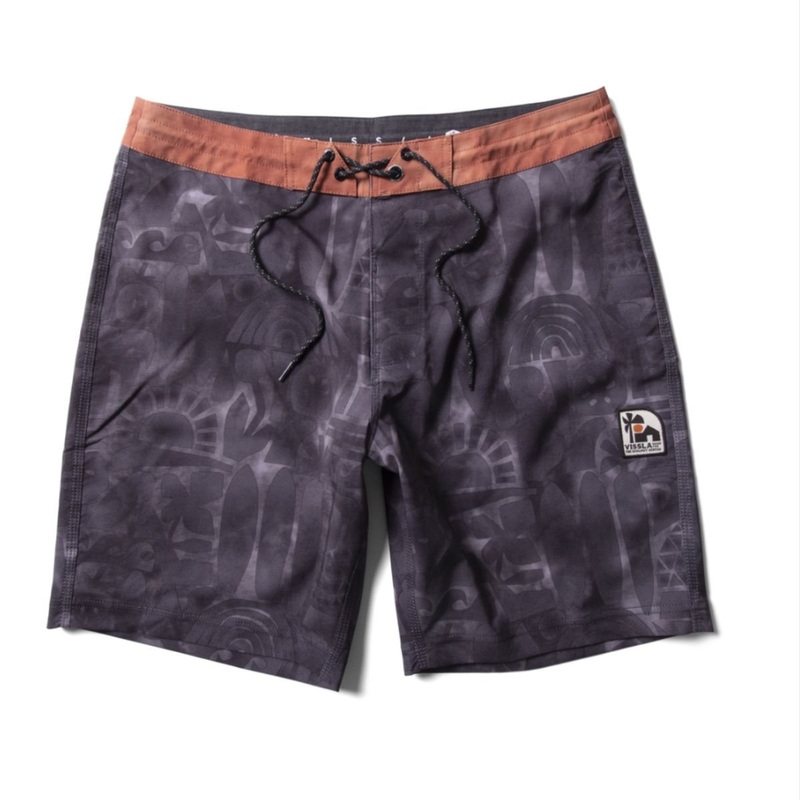 Vissla Ecology Center Glyphs 18.5" Boardshorts in Phantom