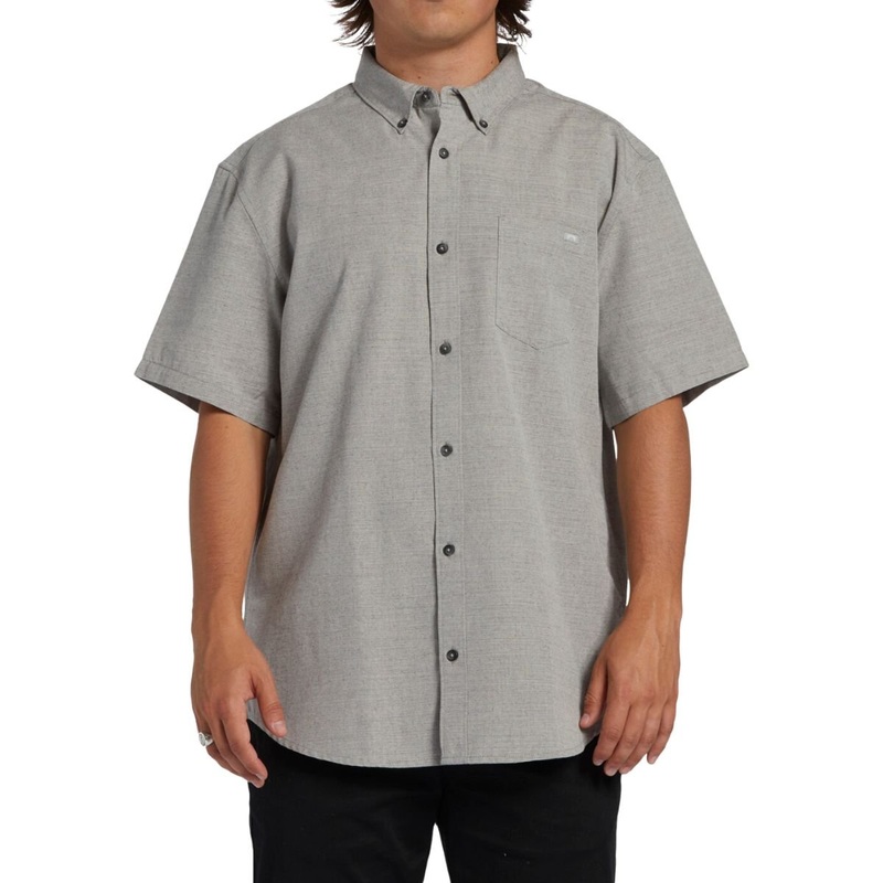 Billabong All Day Short Sleeve Woven Shirt in Light Grey