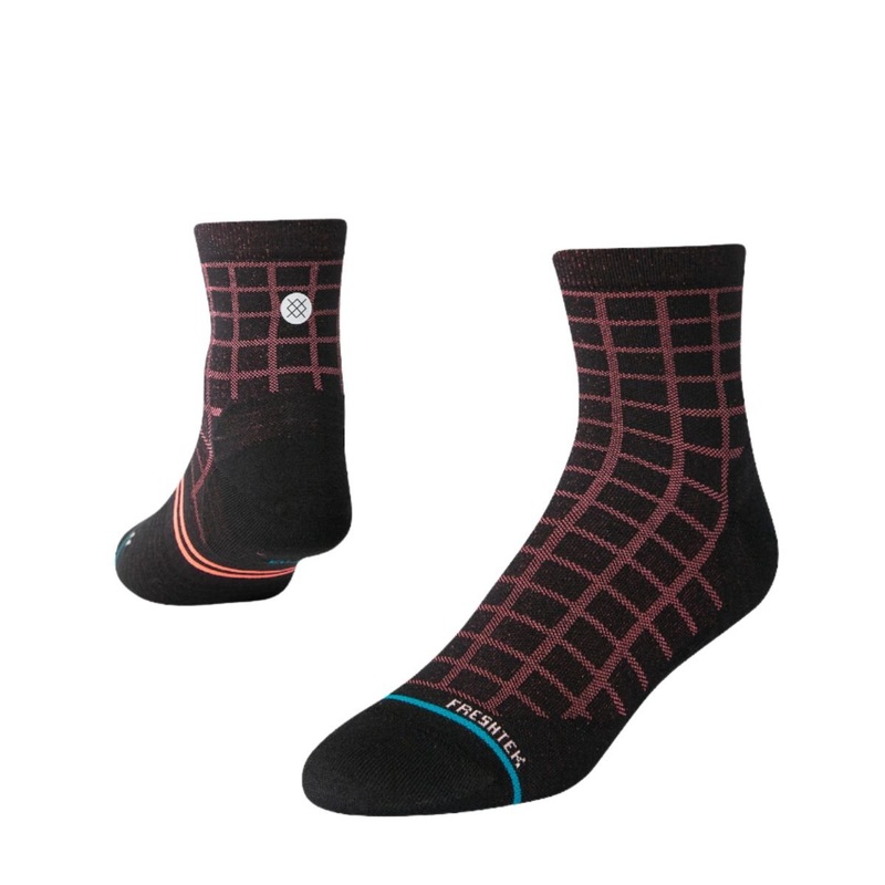 Stance Flynn QTR Socks in Black