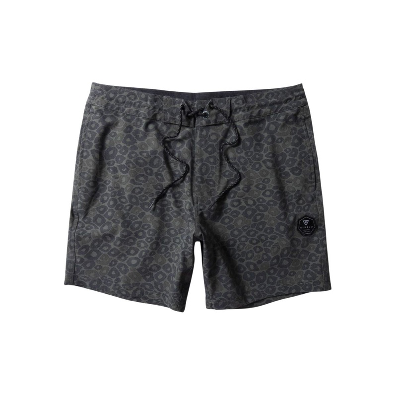 Vissla Growler 16.5" Boardshort in Camo