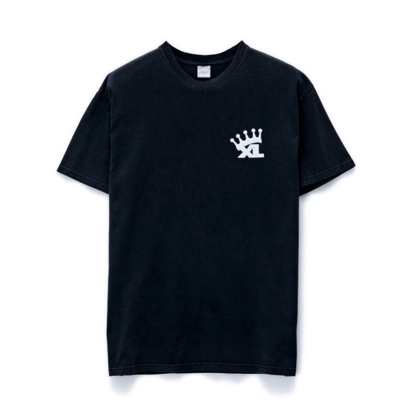 XLARGE XL CROWN SS TEE PIGMENT BLACK