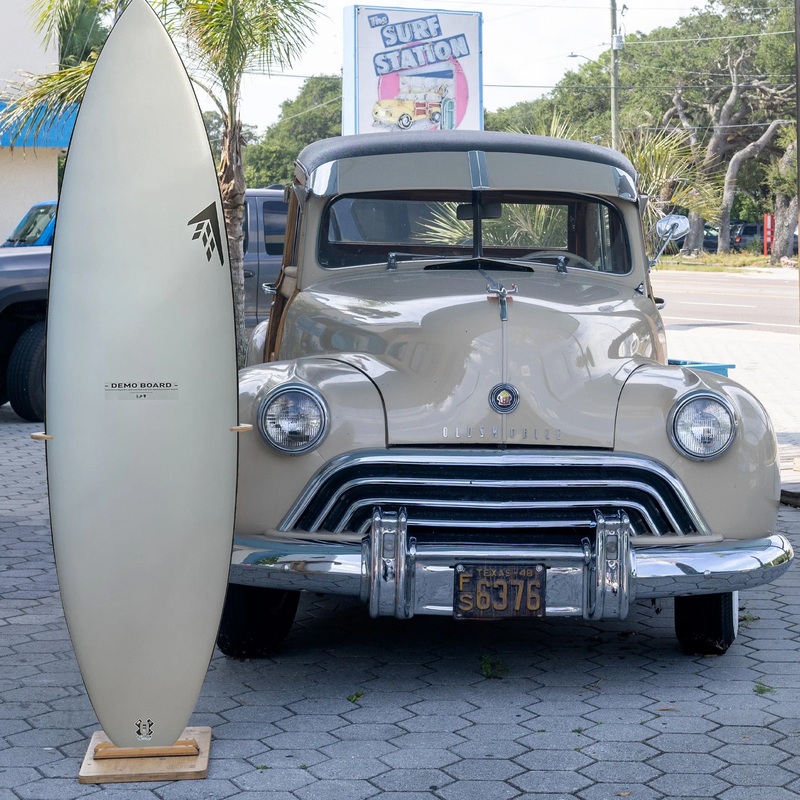 Firewire Dominator 2.0 6'8 Surfboard - FCS II