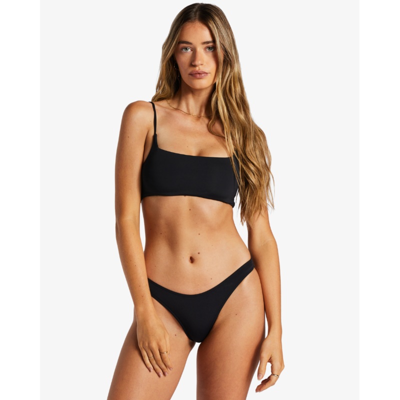 Sol Searcher Zoe Crop Black