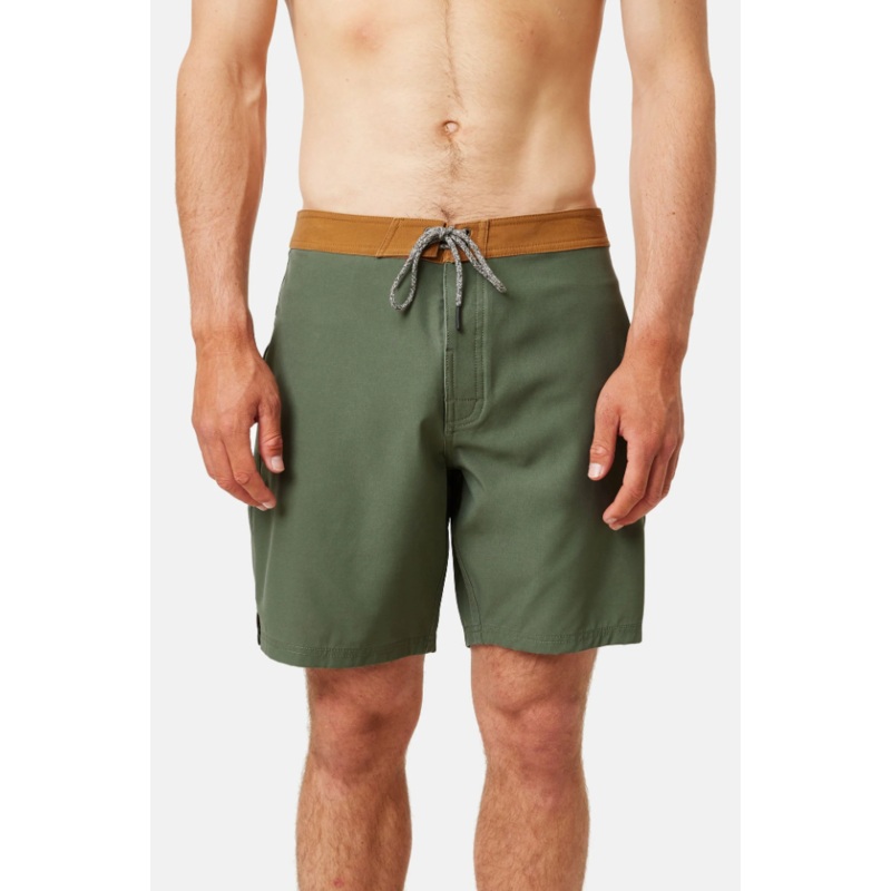 Plank Trunk